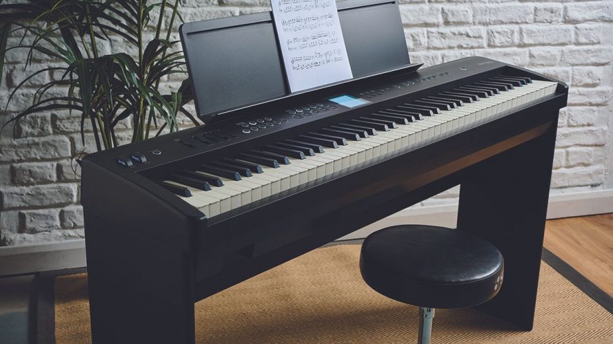 Roland FP-E50 un pian digital cu sunete de sinteză ZEN-Core