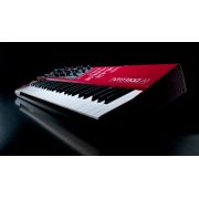 Clavia Nord Lead A1 - Sintetizator