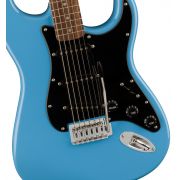 Fender Squier Sonic Stratocaster - Chitara electrica, husa, tuner electronic, curea, cablu