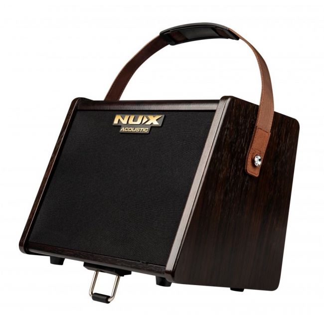 NUX AC-25 - Amplificator portabil pentru chitara acustica si voce
