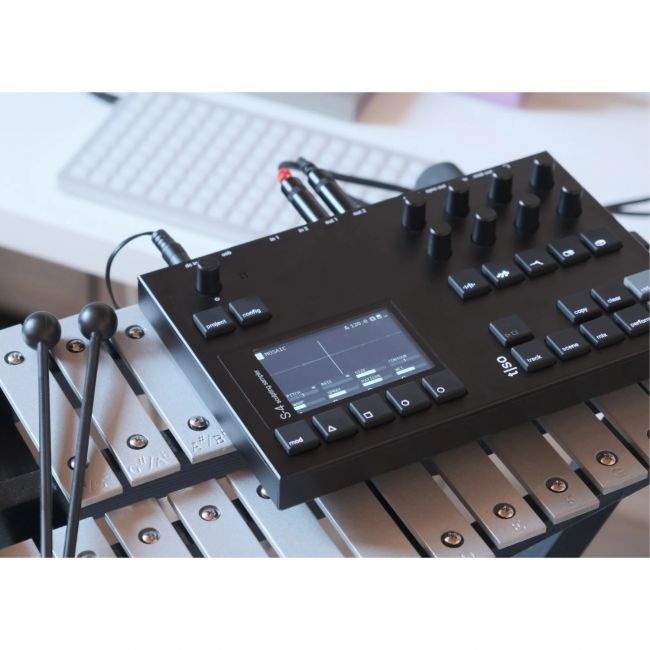 Torso Electronics S4 - Sampler granular stereo